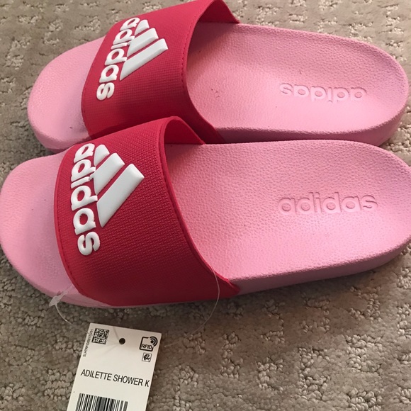 slides adidas pink